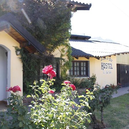 La Casa Del Arbol - Hostel El Bolsón Esterno foto