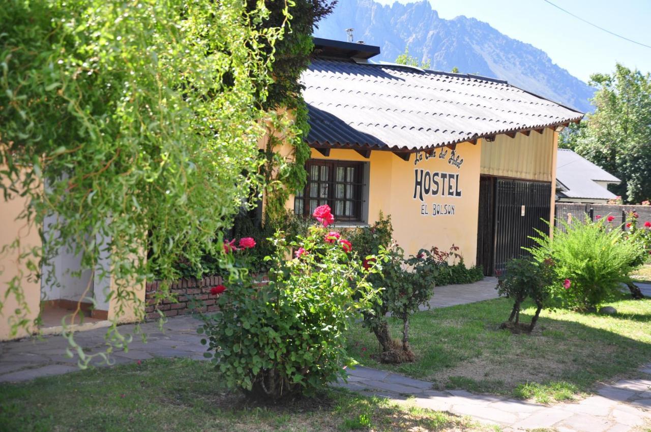 La Casa Del Arbol - Hostel El Bolsón Esterno foto